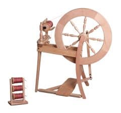 Traditional Spinning Wheel Single Drive Lacquered